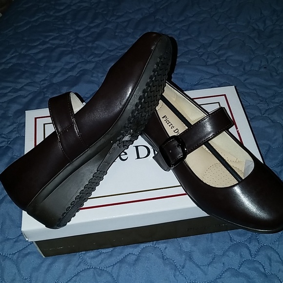 Pierre Dumas Brown wedges with strap - Picture 2 of 3